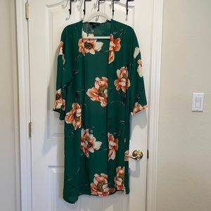 Forever 21 Green floral kimono